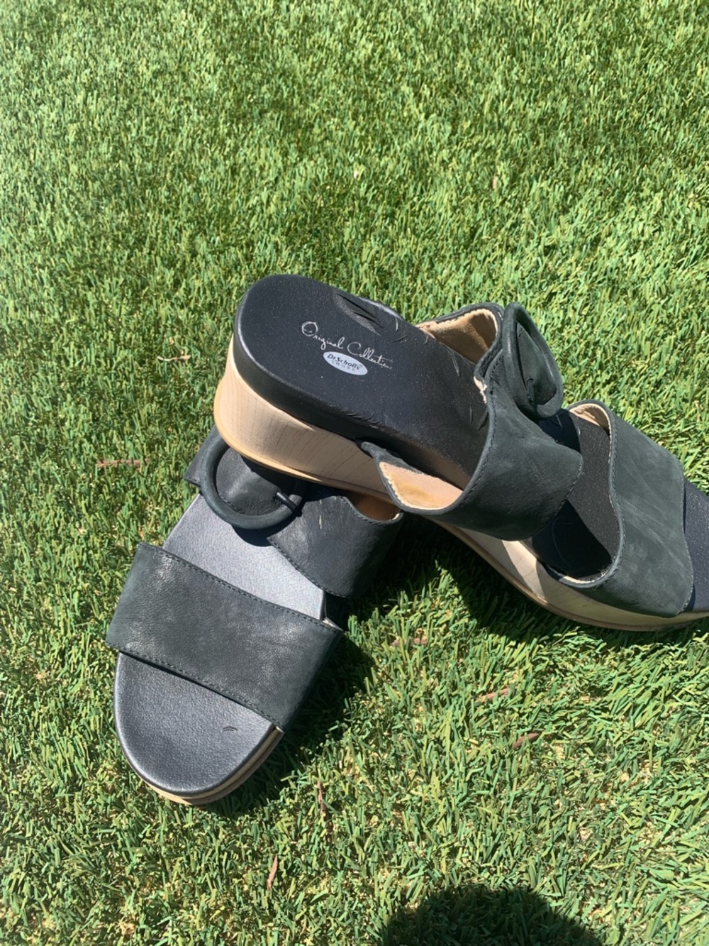 Dr. Scholl's Black Platform Slide Sandals with Round Buckle